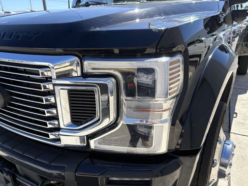 Used 2022 Ford F450 Platinum w/ FX4 Off-Road Package image 9