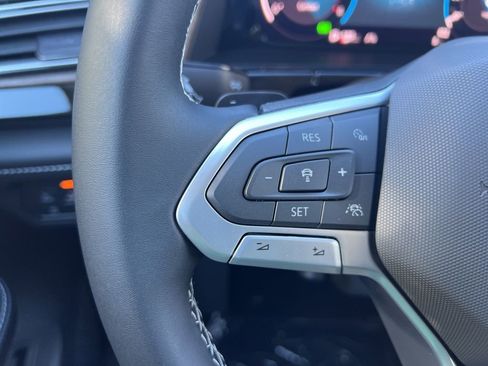 New 2026 Volkswagen Atlas SE image 31