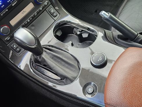 Used 2010 Chevrolet Corvette Convertible w/ Preferred Equipment Group image 21