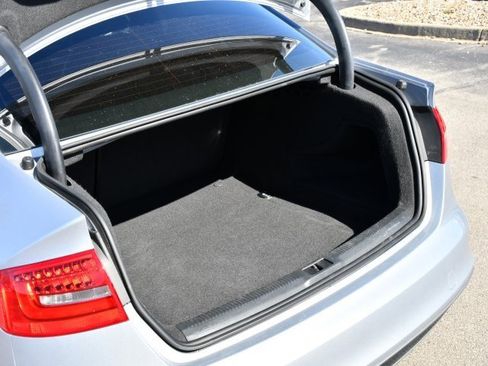 Used 2015 Audi A4 2.0T Premium image 27