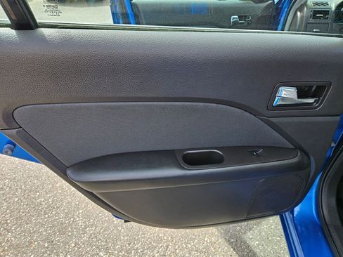 Used 2011 Ford Fusion SE FWD image 14