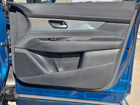 New 2026 Nissan Murano Platinum image 21