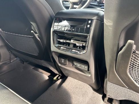 New 2026 Jeep Grand Cherokee L 4WD image 18