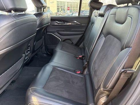 Certified 2022 Jeep Grand Cherokee Altitude image 22