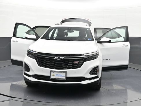 Certified 2024 Chevrolet Equinox RS AWD/4WD image 43