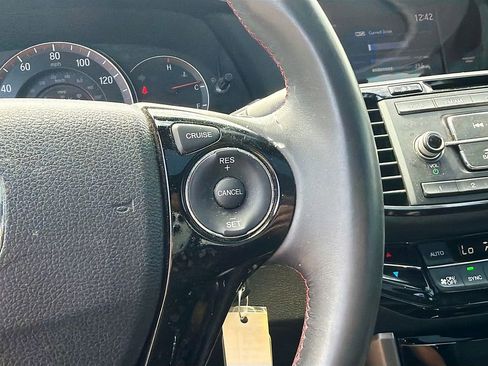 Used 2017 Honda Accord Sport Special Edition image 33