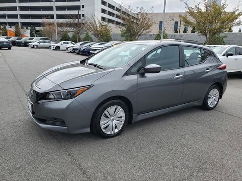 Certified 2025 Nissan Leaf S FWD image 8