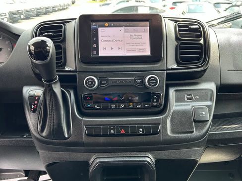Used 2024 RAM ProMaster 2500 FWD image 16
