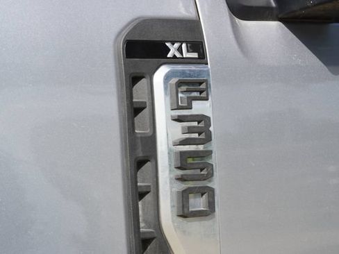 Used 2024 Ford F350 XL w/ XL Off-Road Package AWD/4WD image 5