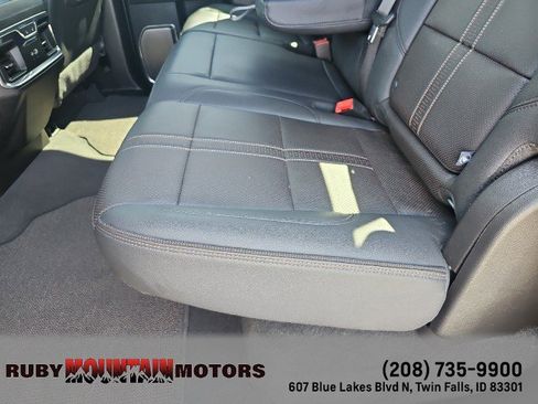 Used 2024 Chevrolet Silverado 3500 High Country w/ High Country Premium Package image 30