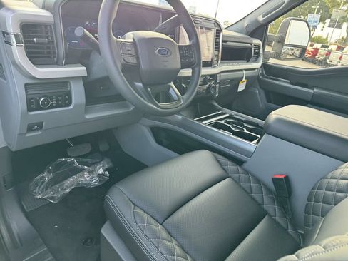New 2026 Ford F350 XLT w/ XLT Premium Package AWD/4WD image 15