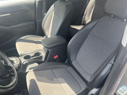 Used 2025 Kia Seltos S image 33