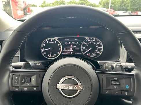 Used 2025 Nissan Pathfinder SL w/ Cargo Package FWD image 29