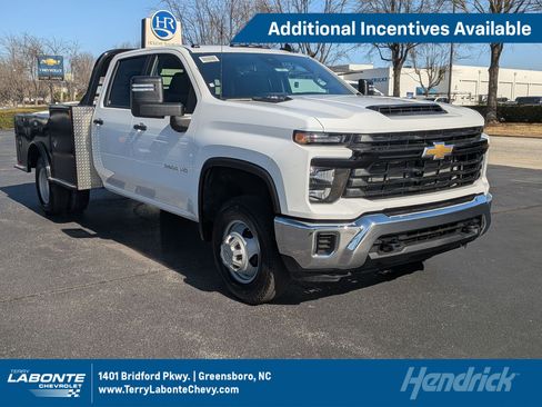 New 2026 Chevrolet Silverado 3500 W/T w/ WT Convenience Package image 1