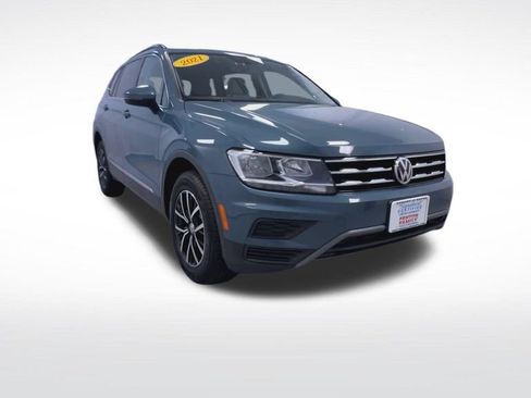 Used 2021 Volkswagen Tiguan SE AWD/4WD image 2