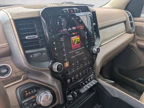 Used 2019 RAM 1500 Limited AWD/4WD image 15
