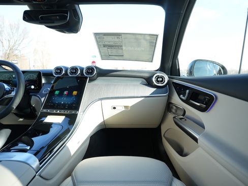 New 2026 Mercedes-Benz GLC 300 4MATIC image 26