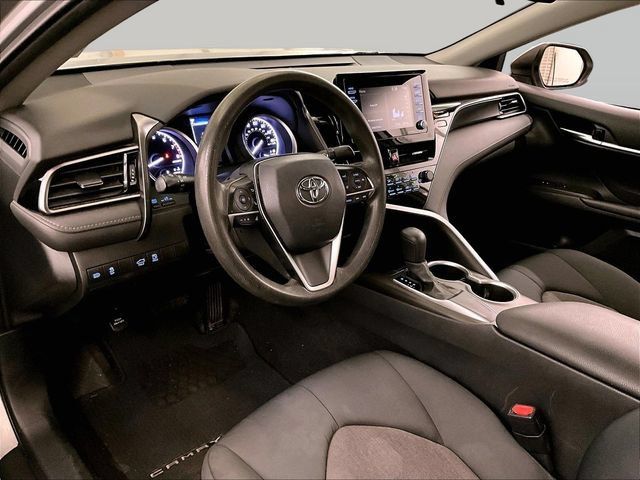 Used 2021 Toyota Camry LE FWD image 12