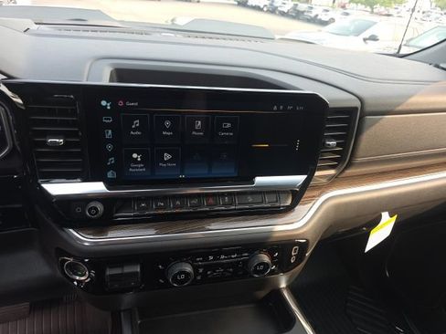 New 2026 Chevrolet Silverado 1500 LT Trail Boss w/ LT Trail Boss Premium Package AWD/4WD image 17
