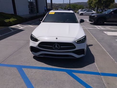 Used 2022 Mercedes-Benz C 300 Sedan image 10