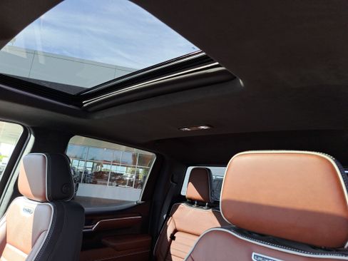 Used 2025 GMC Sierra 1500 Denali Ultimate image 27