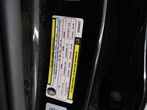 Used 2022 RAM 1500 Laramie AWD/4WD image 60