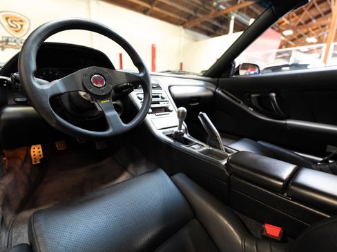 Used 2003 Acura NSX T image 65