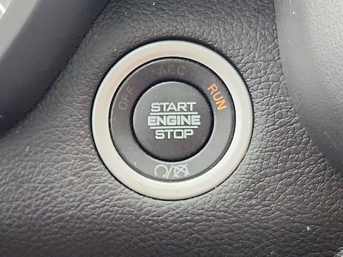 Used 2024 RAM 2500 Laramie w/ Sport Appearance Package image 16