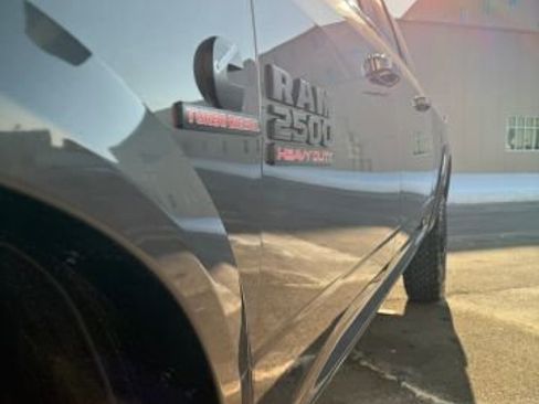 Used 2018 RAM 2500 Laramie w/ Sport Appearance Group image 51