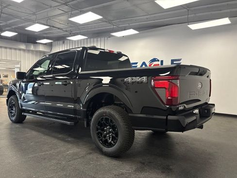 New 2026 Ford F150 XLT w/ XLT Black Appearance Package AWD/4WD image 9