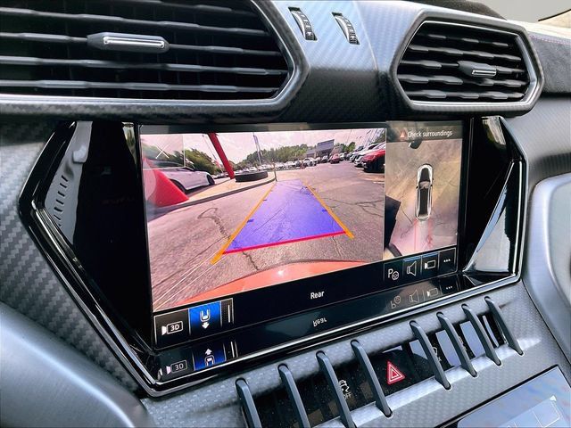 Used 2023 Lamborghini Urus Performante AWD/4WD image 16