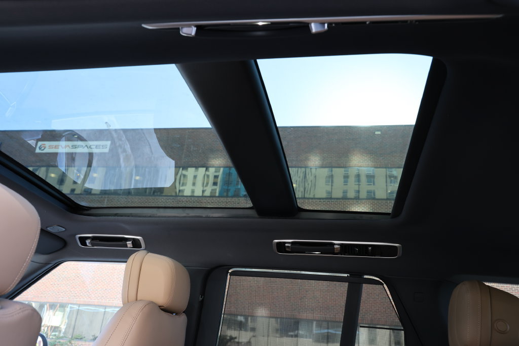 New 2027 Land Rover Range Rover SE AWD/4WD image 38