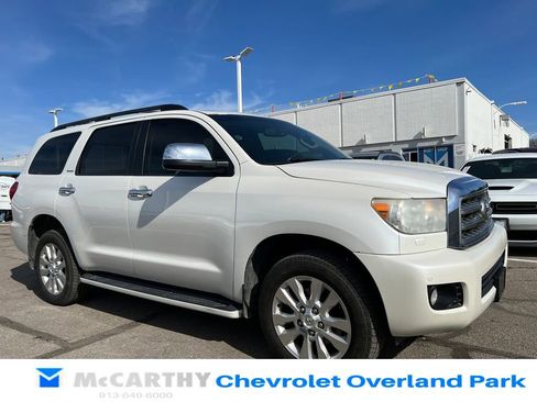 Used 2013 Toyota Sequoia Platinum image 1