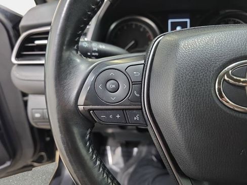 Used 2021 Toyota Camry SE FWD image 17