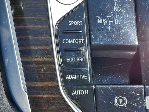 Used 2019 BMW X5 xDrive40i w/ M Sport Package AWD/4WD image 25