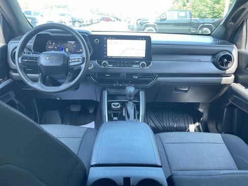 Certified 2024 Chevrolet Colorado Trail Boss w/ Advanced Trailering Package AWD/4WD image 21