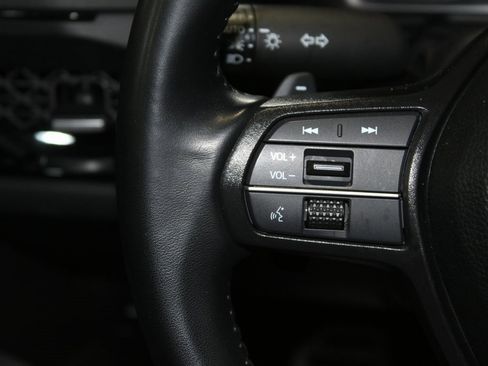 Used 2024 Honda Accord Sport image 17