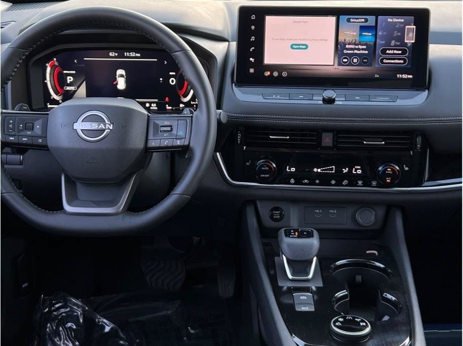Certified 2025 Nissan Rogue SL AWD/4WD image 11