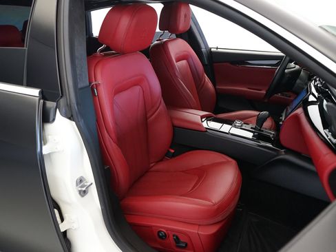 Used 2017 Maserati Quattroporte S GranLusso RWD image 4