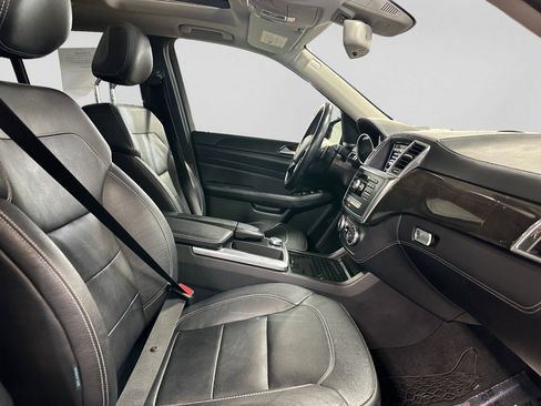 Used 2015 Mercedes-Benz ML 400 4MATIC image 23