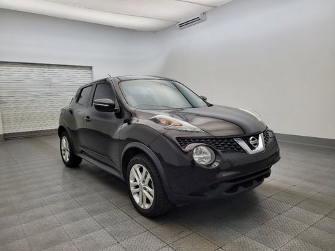 Used 2016 Nissan Juke S image 13