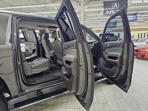 Used 2019 GMC Yukon XL Denali w/ Open Road Package image 15