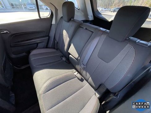 Used 2017 Chevrolet Equinox LT w/ Convenience Package image 17