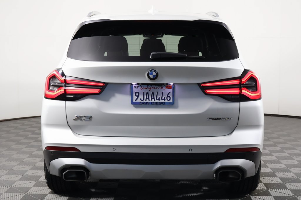 Certified 2024 BMW X3 sDrive30i w/ Convenience Package RWD image 5