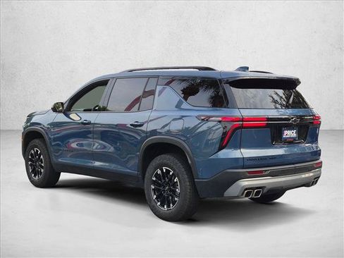 Used 2025 Chevrolet Traverse Z71 w/ Driver Confidence Package AWD/4WD image 8