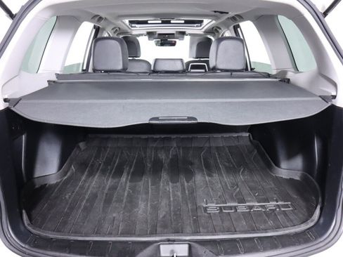 Used 2018 Subaru Forester 2.5i Premium w/ Popular Package #2 AWD/4WD image 33