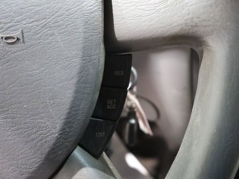 Used 2005 Ford Taurus SE image 27