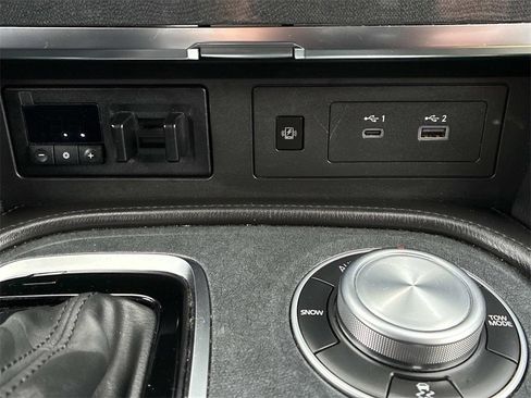 Used 2024 Nissan Armada SV w/ Cargo Package image 34