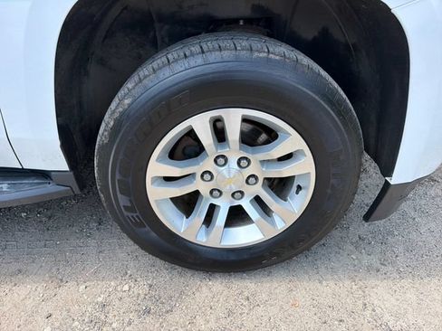 Used 2017 Chevrolet Tahoe LS AWD/4WD image 26