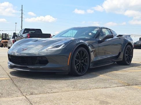 Used 2019 Chevrolet Corvette Grand Sport RWD image 1